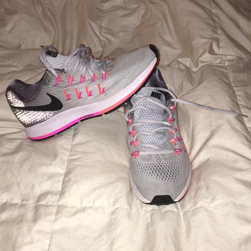 Nike Zoom Pegasus 33 sneakers